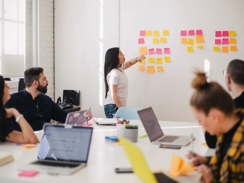 CRM immobilier sur mesure pour agents et courtiers